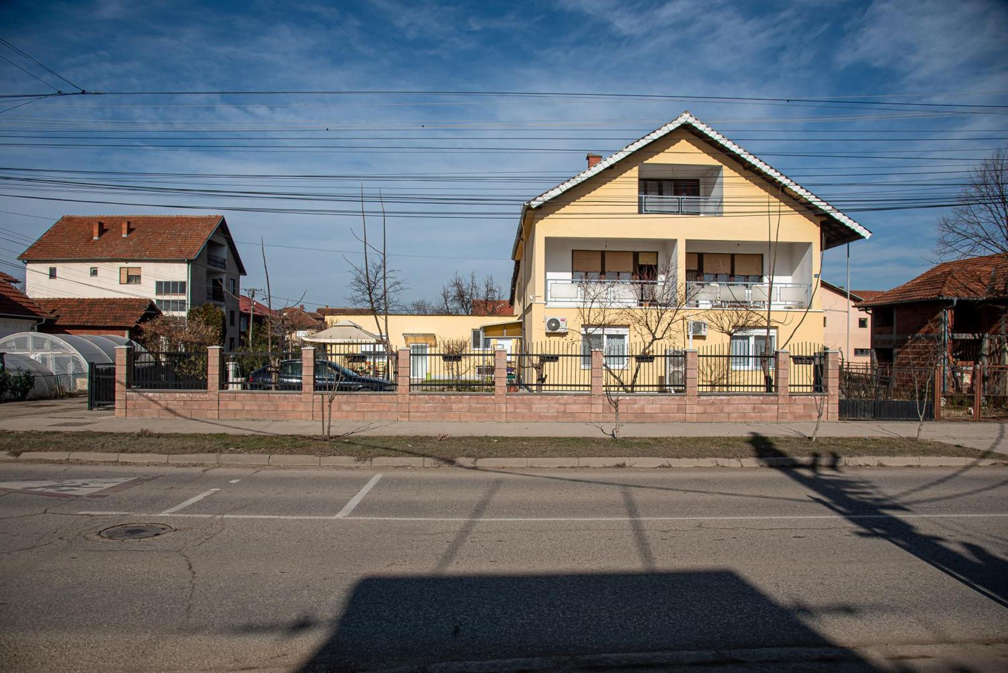 Apartments Kuca Aleksic Ni エクステリア 写真