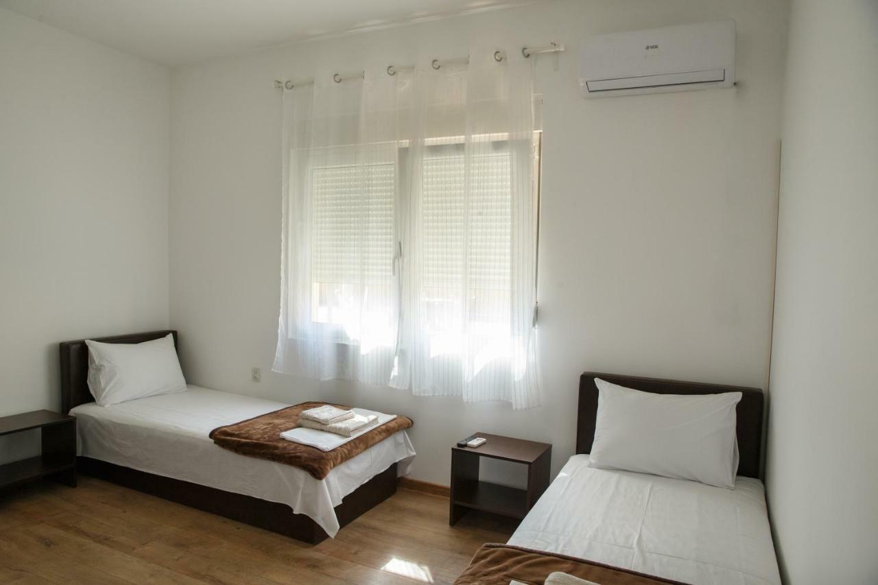 Apartments Kuca Aleksic Ni エクステリア 写真
